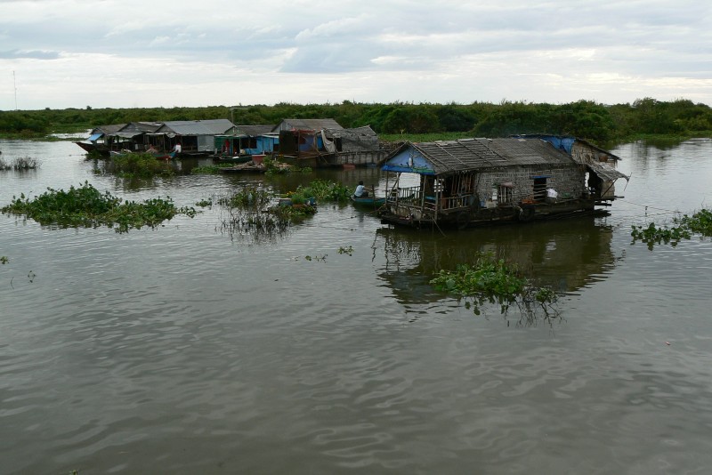 02 Villaggio di pescatori di chong khneas sul lago tonlesap